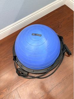 Half balance ball trainer