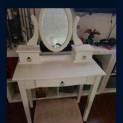 Makeup Vanity