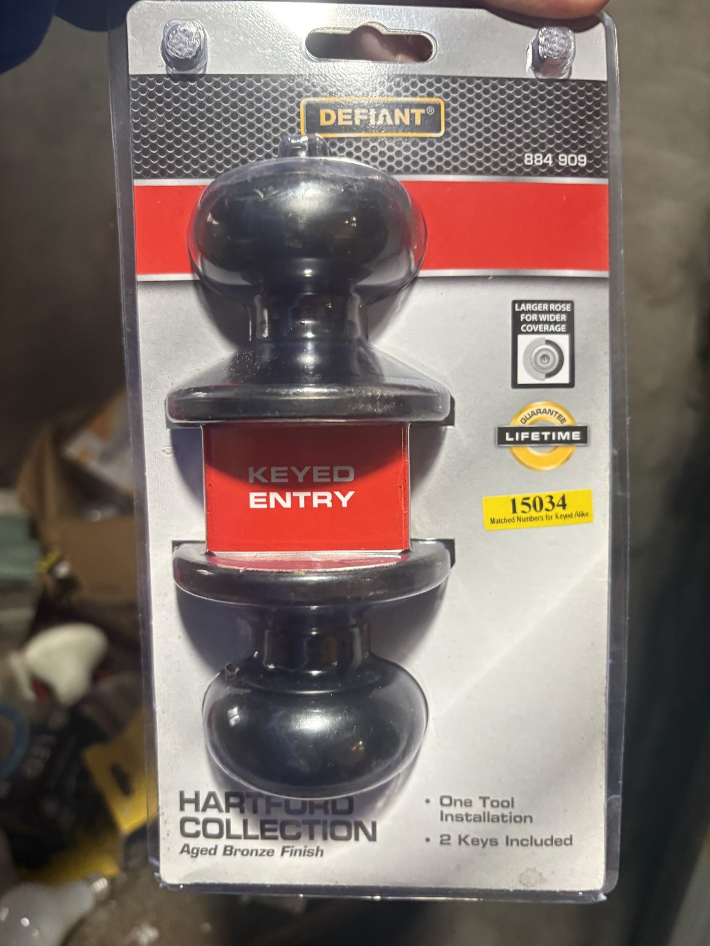 Defiant Hartford Keyed Entry Door Knob - Aged Bronze Finish New/Never Opened