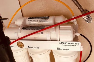 APEC Essence Reverse Osmosis Water Filter System – Used – Needs 3 Filters