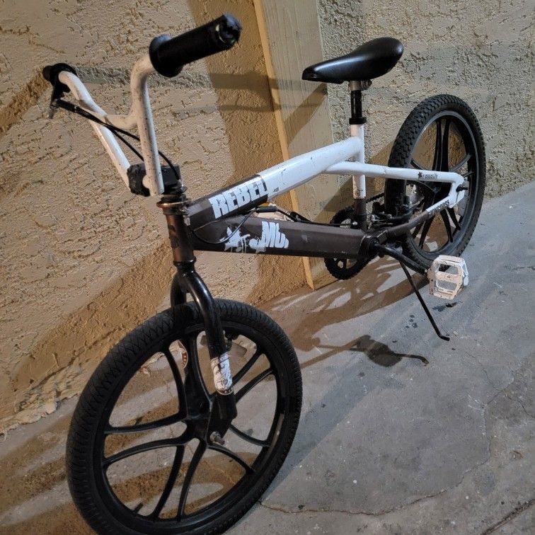 childs mongoose bmx