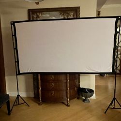 100 Inch Projector Screen