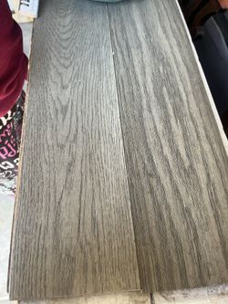 Wood Floor Half Inch 6 X 4‘ Long 300 Ft.²
