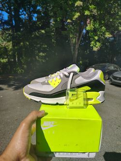 $120 Local Pickup 2020 Nike Air Max 90 Volt Size 12 OG Box Worn A Few Times