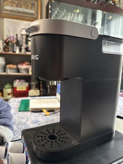 Keurig K-Slim Single Serve Coffee Maker And Pod Drawer