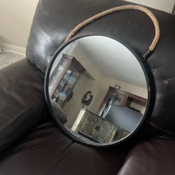 Round Mirror