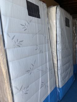 Twin size mattress orthopedic