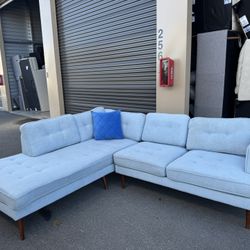 Sectional Couch 