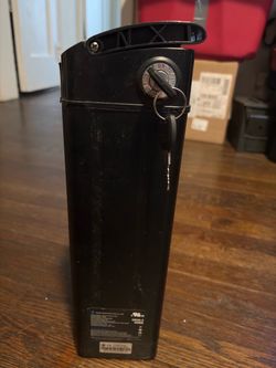 2 e-bike (silverfish) batteries with chargers and keys
