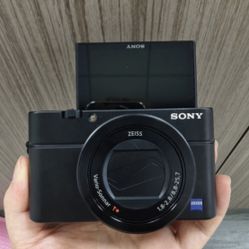 Sony Cyber-shot DSC-RX100 III M3 Digital Camera w/Wifi NFC ViewFinder-98%NEW