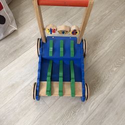 Melissa And Doug Wood Alligator Push Toy Walker