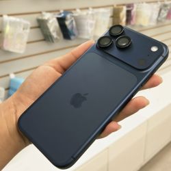 iPhone 17 Pro Max 256gb Carrier Unlocked 