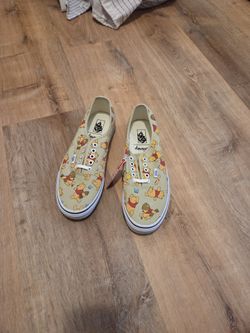RARE Winnie The Pooh Vans Size 10.5 Men