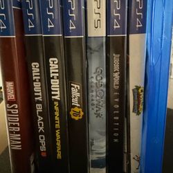 PS4 - Video Games