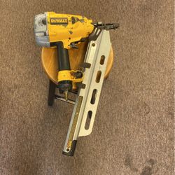 Dewalt Framing Nail Gun