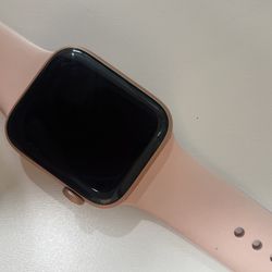 APPLE WATCH SERIES 4