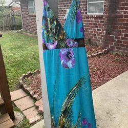 Long Maxi Dress Fit Size Medium To Extra Large