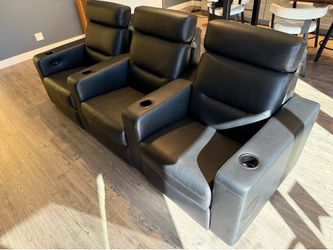 Salamander Designs TC3 Motorized Theater Seating