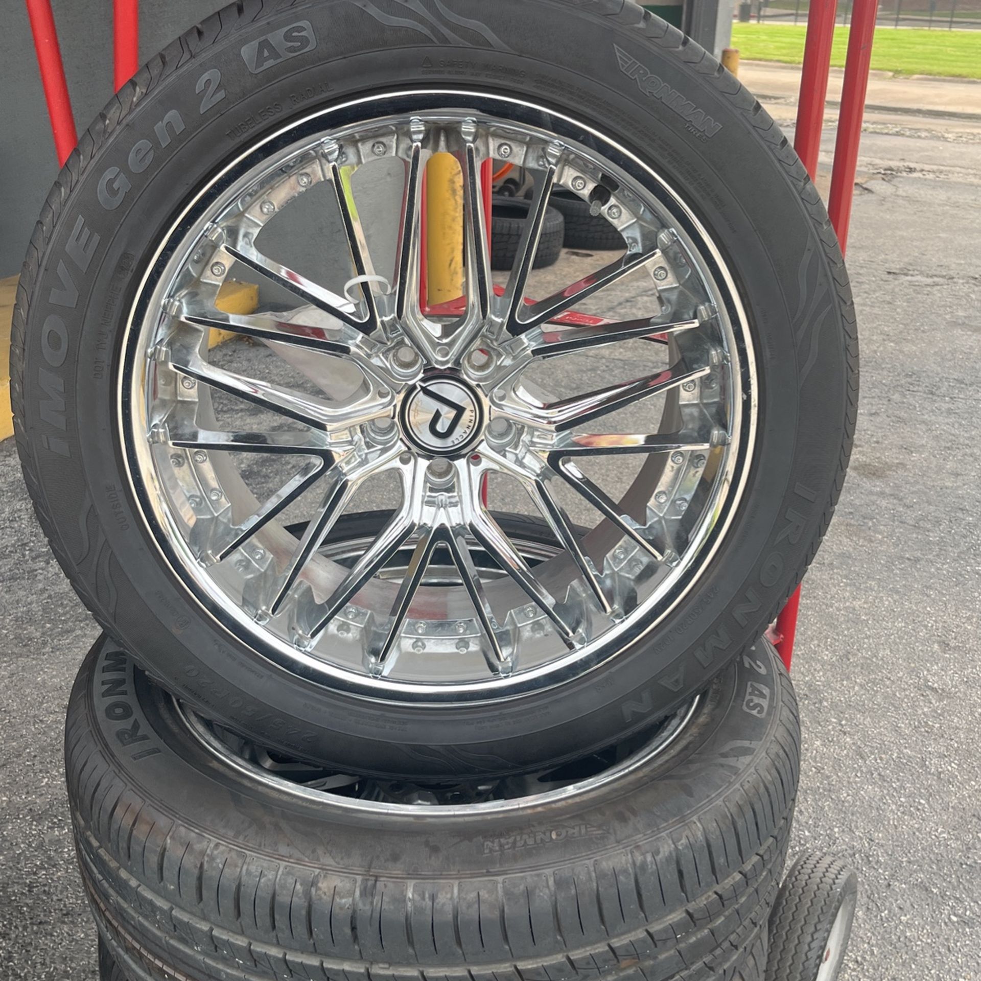 For Sale 1600 Cash