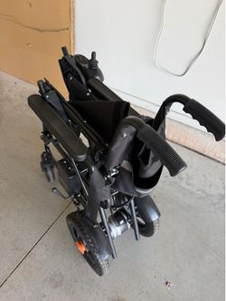 Foldable Electric Wheelchair