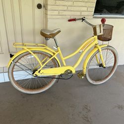 Ladies Nel Lusso 26 Inch Yellow Cruiser
