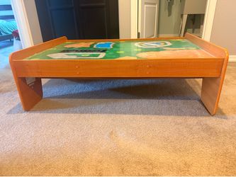 KidKraft train table with accessories