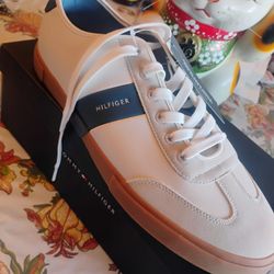 Tommy Hilfiger Men's Shoes Size 13