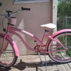 Three speed beach cruiser