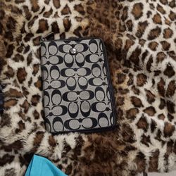 Coach Tablet Notebook Holder Trapper Keeper