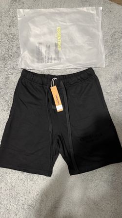 Black Essential shorts medium