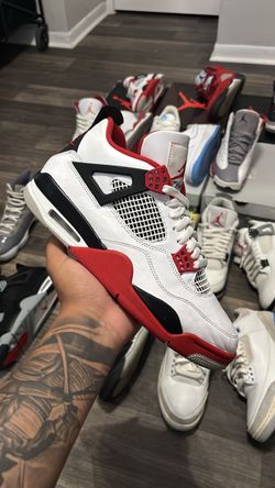 Fire red 4s Sz 9.5 Og box