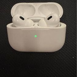 Excellent Condition AirPods Pro 2 w/USB-C Cable, & Additional Ear Tips