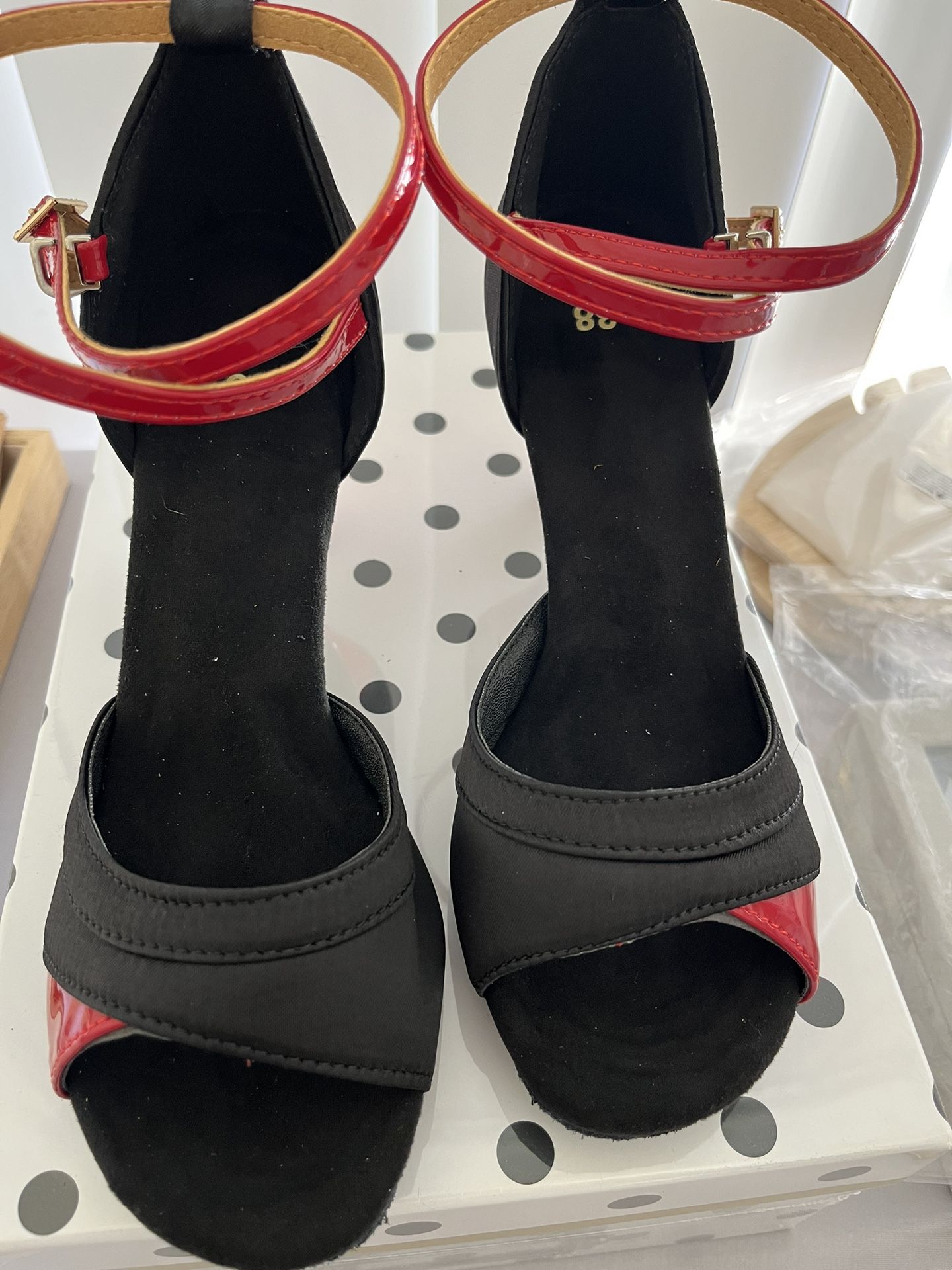 New Salsa/ballroom Shoes
