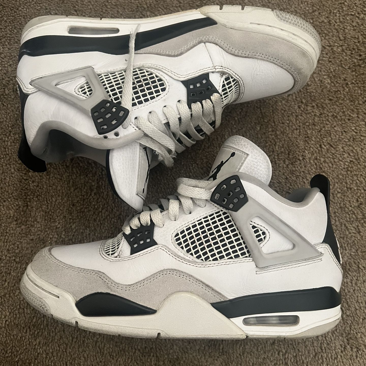 Jordan 4