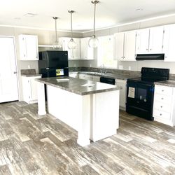 32x68  4/2 Bath  Best Prices In Texas 