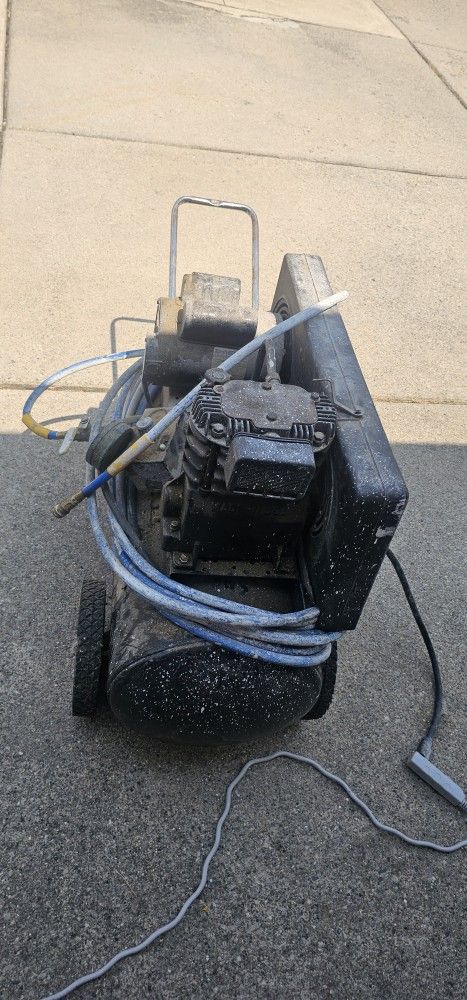 Air Compressor 