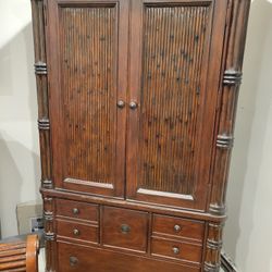 Solid Wood Bedroom Set KING