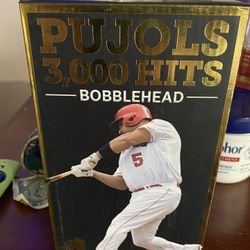 Pujols Bobble head 3,000