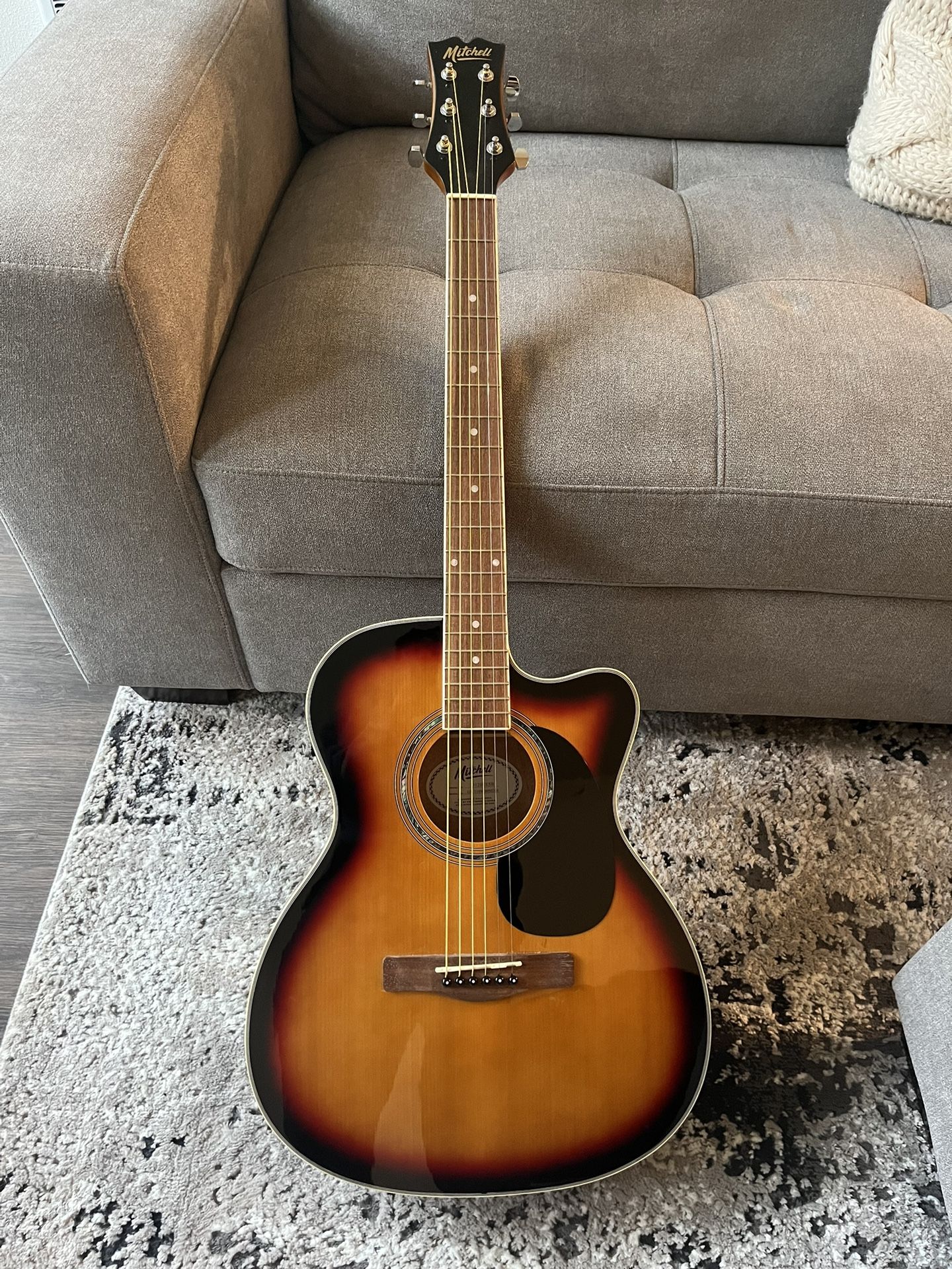 Mitchell’s Acoustic Guitar 