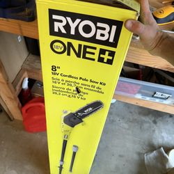 Ryobi 8” Cordless Pole Saw 