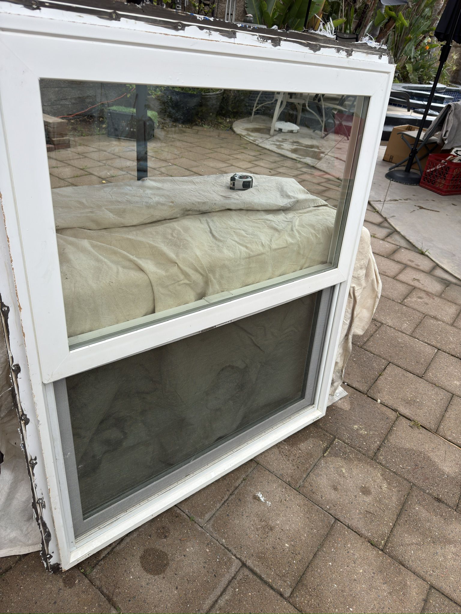Milgard double glazed, single hung, vinyl window