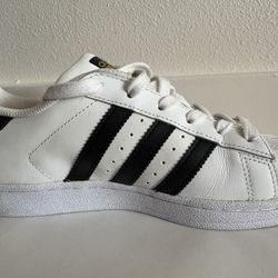 Adidas Superstar