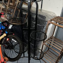 Metal Plant Stand