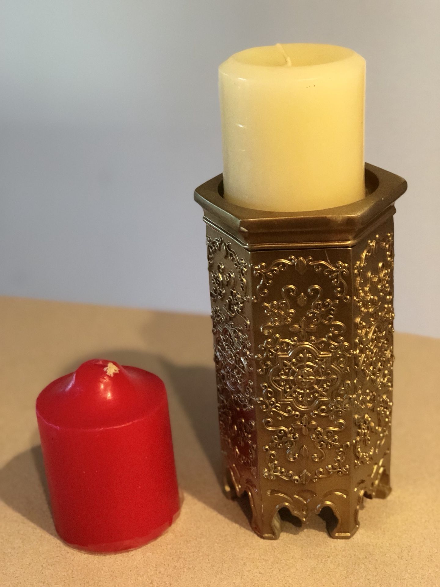 Gold Candle Holder with 2 Pillar Candles