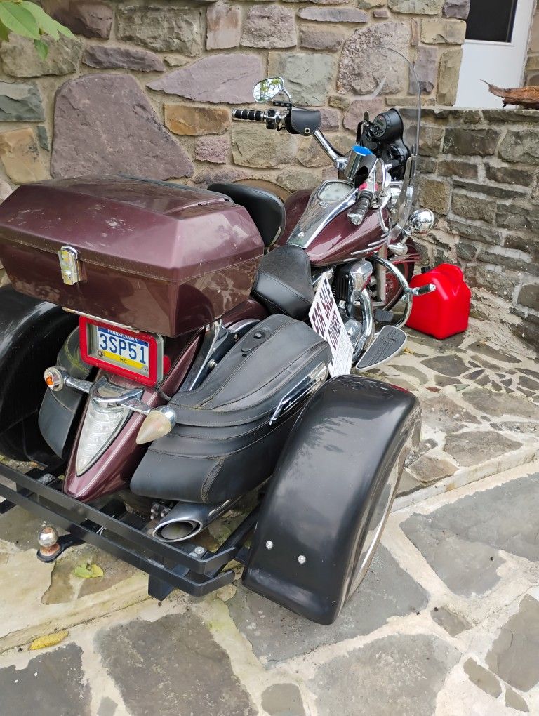 Yamaha 3 Wheeler Motorcycle