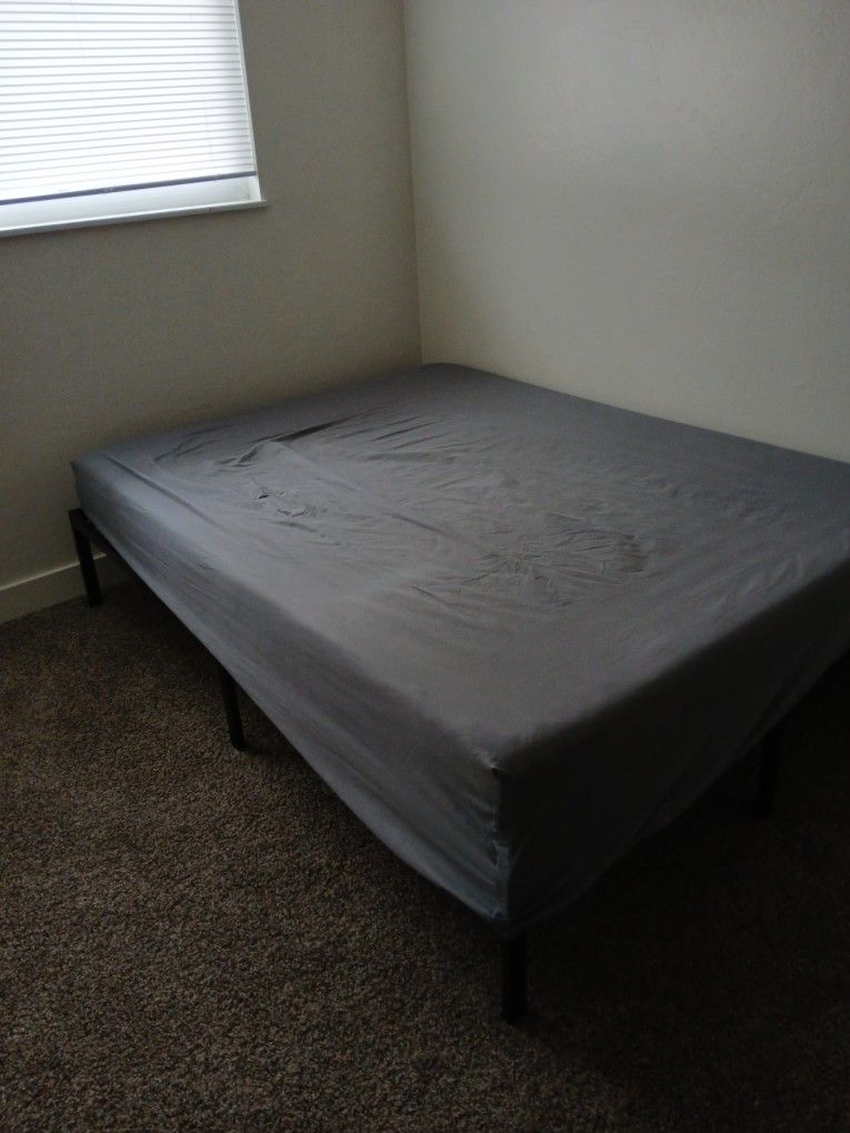 Selling 3 queen size mattresses, 1 single mattress, and modular sofa.