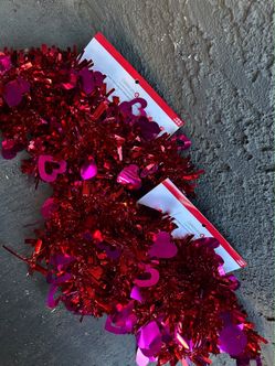 Celebrate It Valentine's Tinsel Garland – 2 Pack