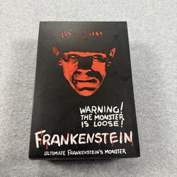 NECA Universal Monsters Ultimate Frankenstein's Monster 7" Scale Action Figure