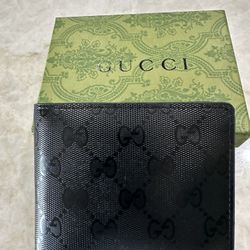 Men’s Gucci Wallet, New