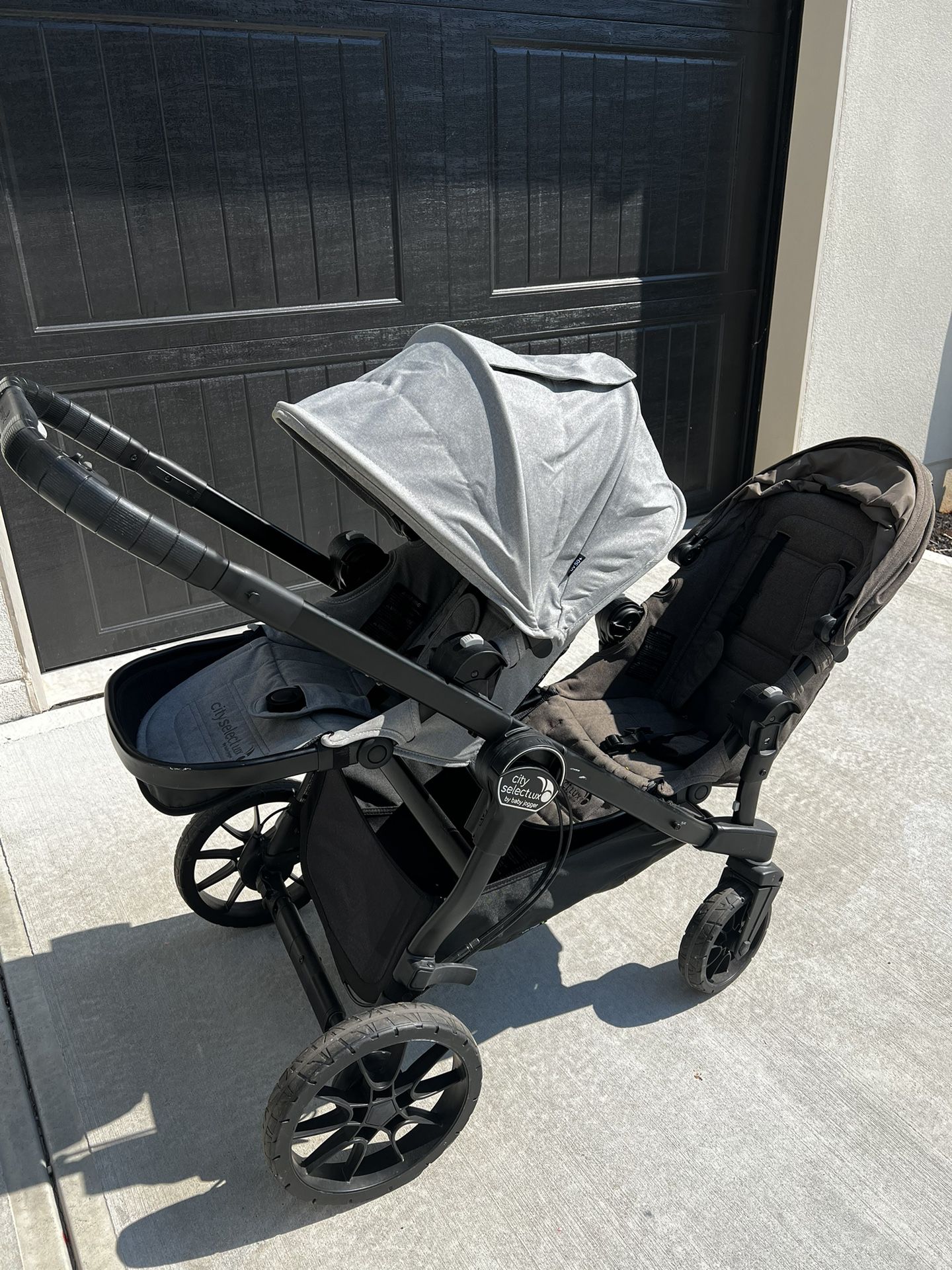 City Select By Baby jogger Double stroller 